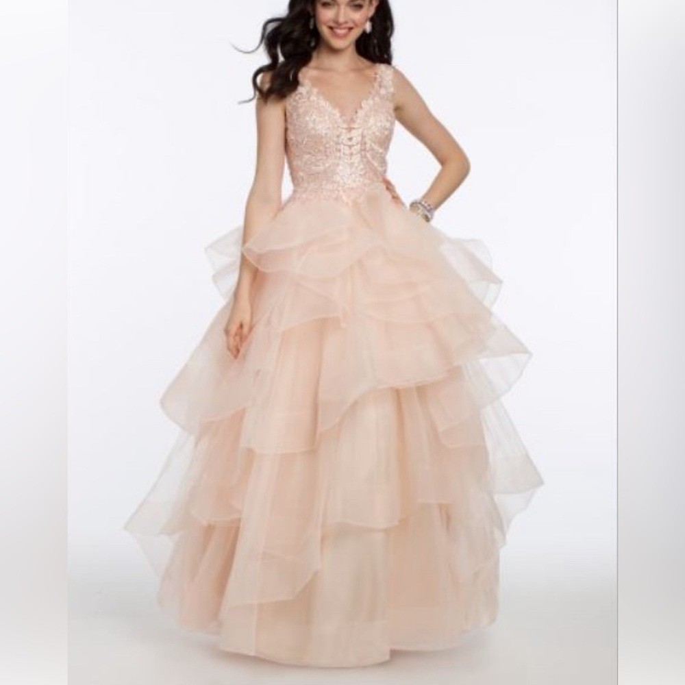 Camille La Vie Dress. Size 8.